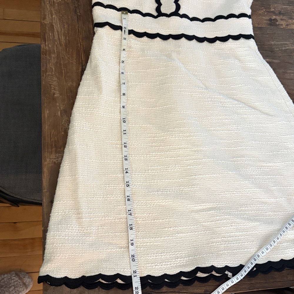 Kate Spade Scallop Trim Tweed Cream Sheath Mini Dress Sleeveless Crew Neck - Picture 9 of 9